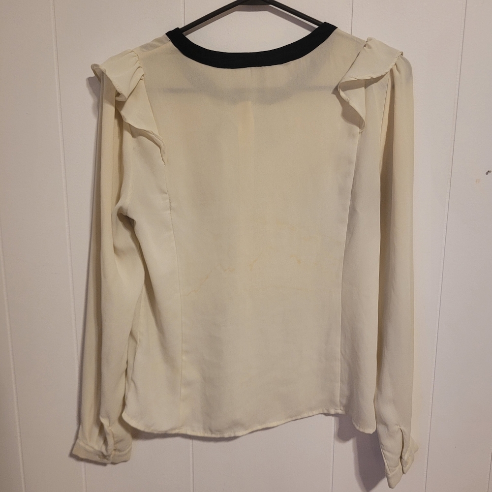 Forever 21 Chiffon Button Up Blouse - Picture 6 of 7